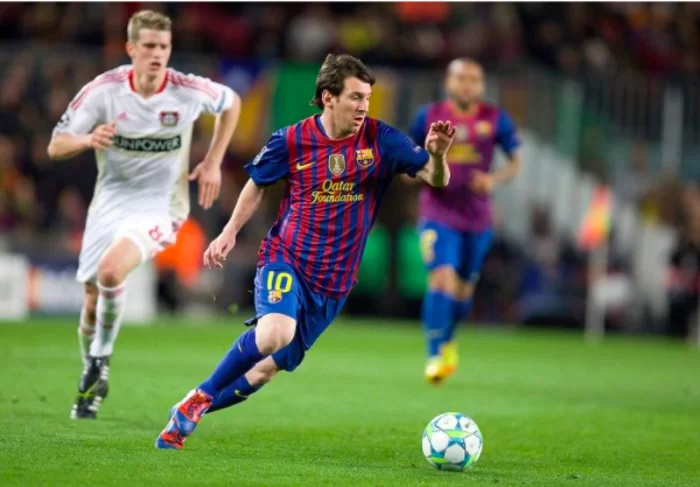 Lionel Messi cùng màn trình diễn thượng hạng trước Bayer Leverkusen